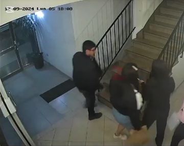 Dos turistas fueron víctimas de viudas negras en Recoleta: el escalofriante chat