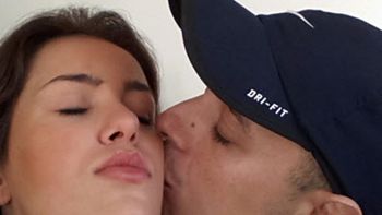 el dipy y mariana diarco parodiaron el beso de la china suarez y benjamin vicuna en instagram el dipy y mariana diarco parodiaron el beso de la china suarez y benjamin vicuna en instagram