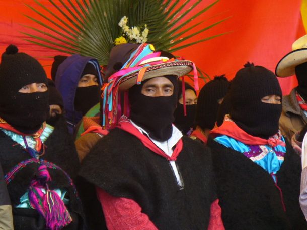 En 1996 el gobierno y el EZLN alcanzan los primeros consensos en la segunda mesa de diálogo para la pacificación de Chiapas.