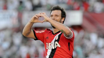 la historia detras de los mensajes en twitter de cavenaghi la historia detras de los mensajes en twitter de cavenaghi