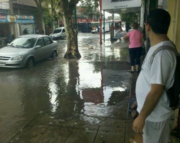 El diluvio provocó destrozos e inundaciones en barrios de la Ciudad y el Conurbano