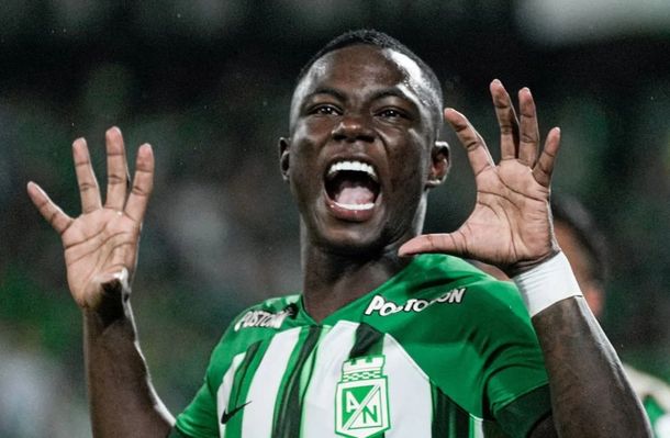 El duro comunicado de Atlético Nacional mientras Boca insiste por Marino Hinestroza