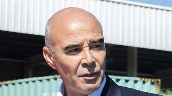 gomez centurion deja la aduana para ir al banco nacion gomez centurion deja la aduana para ir al banco nacion