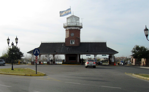 La Provincia aclara que no existirá la obligación de la cesión de tierras