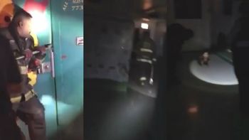 una nina quedo encerrada en una guarderia porque la confundieron con una muneca una nina quedo encerrada en una guarderia porque la confundieron con una muneca