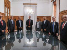 tras reunirse con adorni, el titular de la cac admitio que algunos van a quedar en el camino tras reunirse con adorni, el titular de la cac admitio que algunos van a quedar en el camino