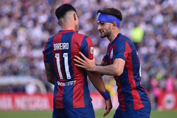 El golazo de chilena de Bareiro que dejó a Gimnasia casi afuera de la pelea por el título