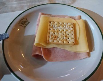 Polémica en Recoleta por el precio de un sanguche