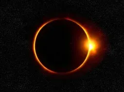 Este ritual es el ideal para realizarlo y aprovechar la energía del eclipse solar Anillo de Fuego. Este ritual es el ideal para realizarlo y aprovechar la energía del eclipse solar Anillo de Fuego.
