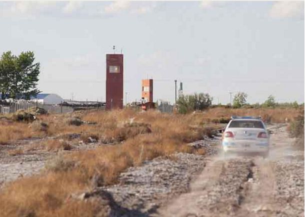 Otro preso se fugó del penal de Cipolletti en moto