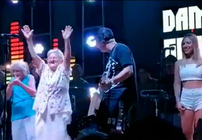 Pablo Lescano tocó con Damas Gratis en el show del tiroteo en Paraguay