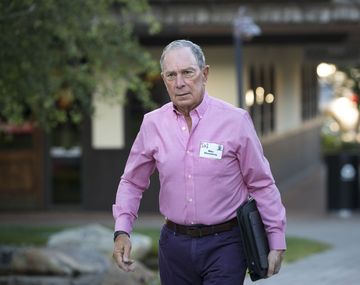 El empresario multimillonario Bloomberg se lanzó a la presidencia de EE.UU.