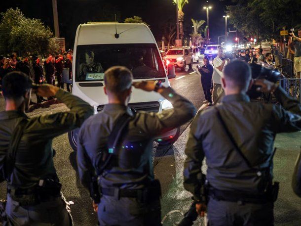 Israel detectó que uno de los cuerpos entregados por Hamás no pertenece a un secuestrado