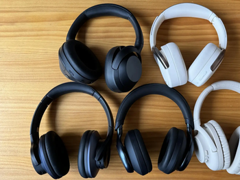 El supermercado que ofrece auriculares y parlantes con descuentos de hasta el 40%