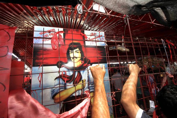 Una multitud visitó el Santuario del Gauchito Gil en un nuevo aniversario.