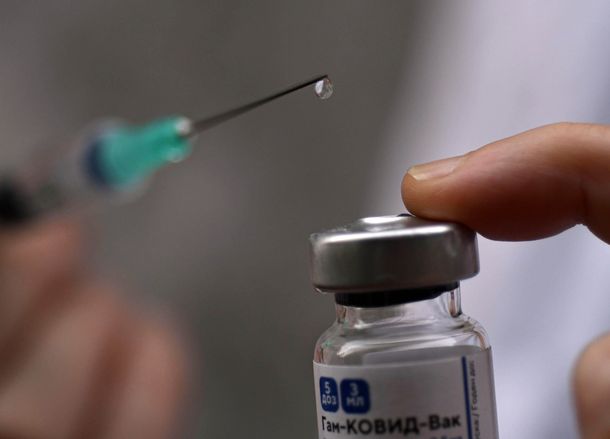 Aseguran que la vacuna Sputnik V es la más eficaz del mundo