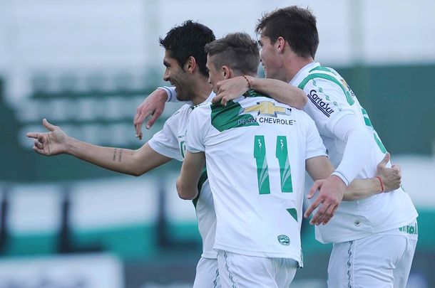 Banfield fue muy superior a Tigre y sumó su segundo triunfo en el campeonato