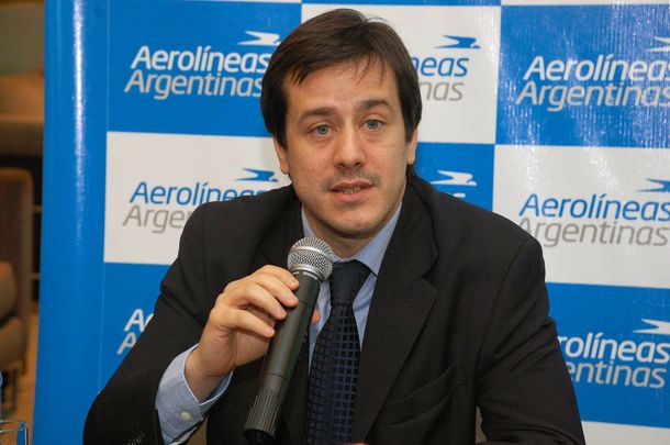 Recalde presenta el segundo plan quinquenal de Aerolíneas