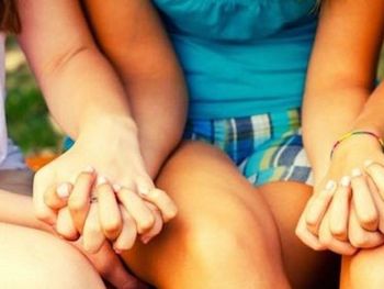 Violencia familiar: dos hermanas que sufr&iacute;an maltrato infantil fueron puestas en adopci&oacute;n en la Ciudad de Buenos Aires
