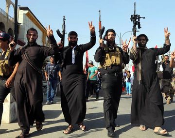 Yihadistas derribaron avión militar en Siria