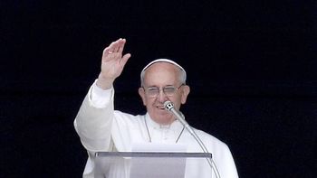 los alimentos que se tiran se roban de la mesa del pobre los alimentos que se tiran se roban de la mesa del pobre