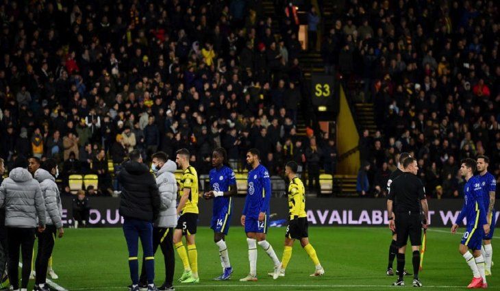 Club inglés sanciona a hinchas por cantos homofóbicos