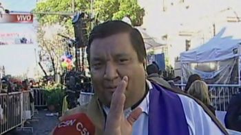 la bendicion por san cayetano a traves de la pantalla de c5n la bendicion por san cayetano a traves de la pantalla de c5n