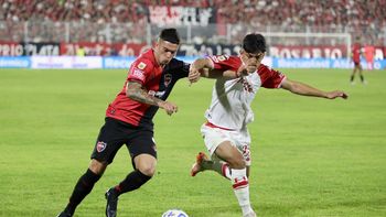 duelo de urgencias: huracan y newells se miden este sabado con objetivos diferentes duelo de urgencias: huracan y newells se miden este sabado con objetivos diferentes