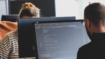 El 24% de la demanda laboral en Uruguay se concentró en empresas del sector TI. El 24% de la demanda laboral en Uruguay se concentró en empresas del sector TI.