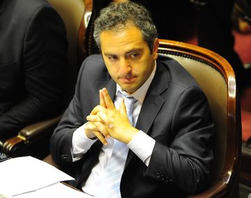 Larroque: La causa no tiene sustento jurídico