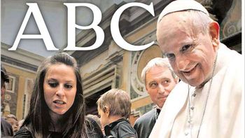 polemica por una foto del papa en la tapa de un diario polemica por una foto del papa en la tapa de un diario