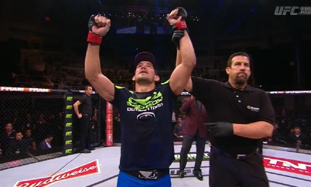 En la categoría de Ponzinibbio, Maia cortó el invicto de Laflare