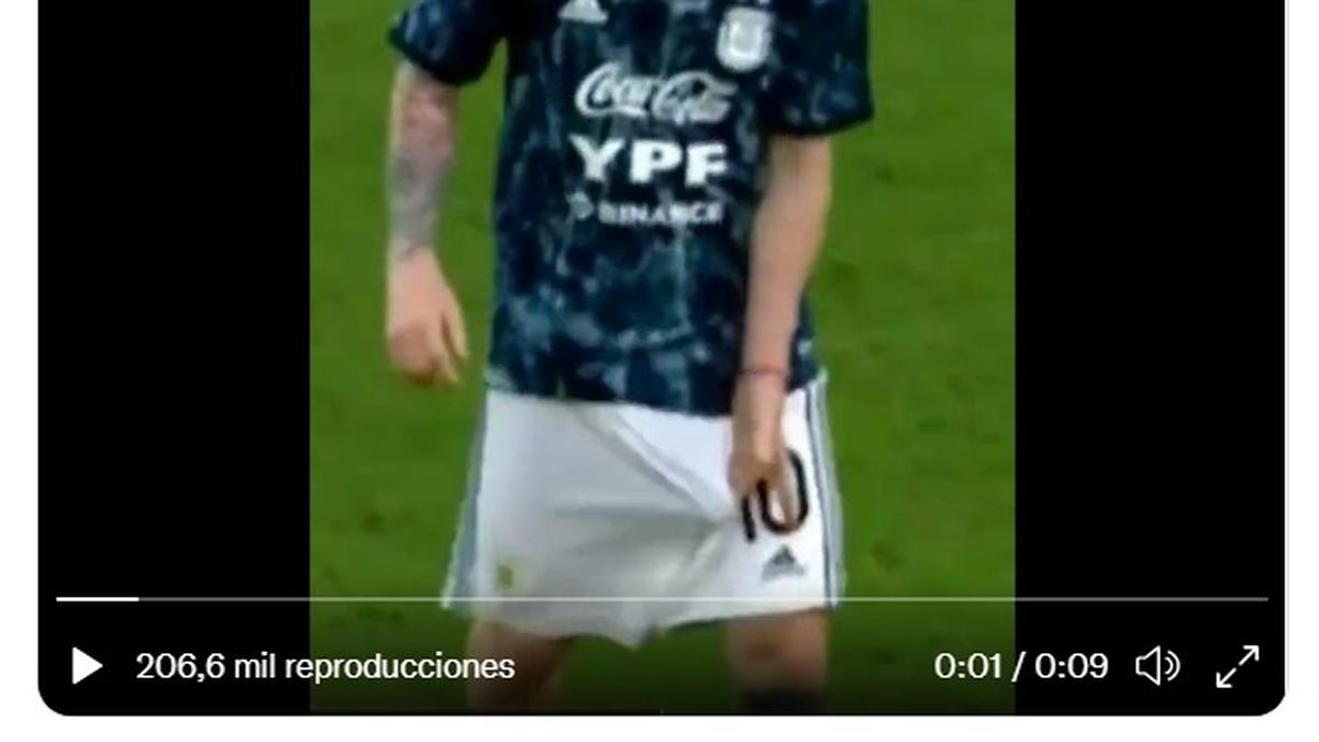 El insólito video de un canal que transmite a la Selección sobre el pene de  Messi