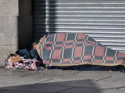 La cantidad de personas que viven a la intemperie en Uruguay aumentó un 48%. La cantidad de personas que viven a la intemperie en Uruguay aumentó un 48%.