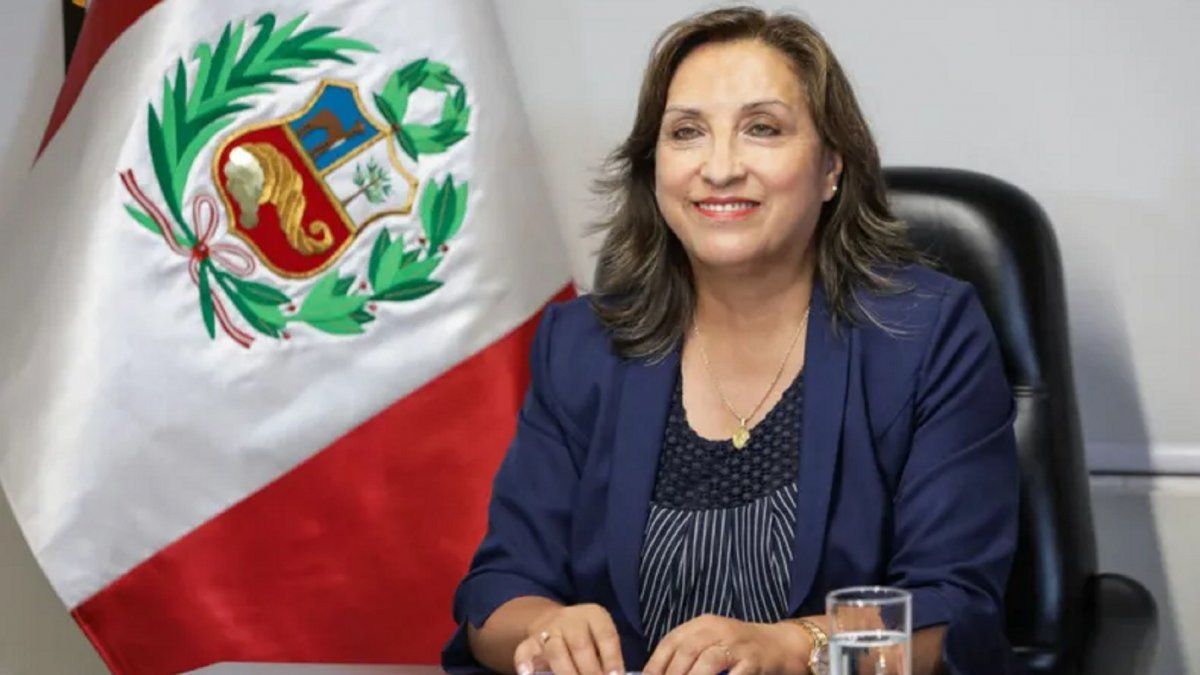 Quién Es Dina Boluarte La Nueva Presidenta De Perú 4260