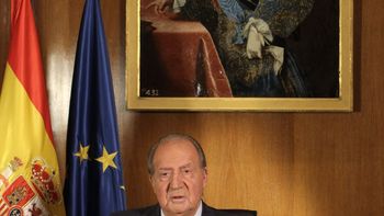 es oficial: el parlamento espanol aprobo la abdicacion del rey juan carlos i es oficial: el parlamento espanol aprobo la abdicacion del rey juan carlos i