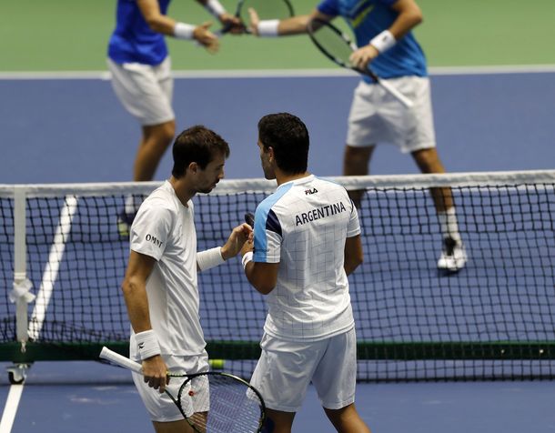 Argentina, al borde del descenso en la Davis: el dobles perdió ante Kazajistán