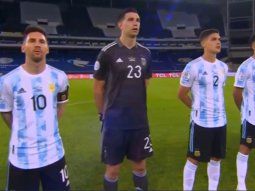 Así fue el momento del Himno argentino