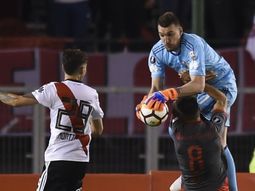 El parte médico de Maxi Meza tras el brutal golpe de Franco Armani