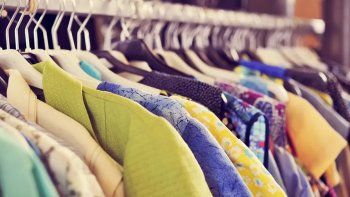 Los supermercados con descuentos en ropa femenina. Los supermercados con descuentos en ropa femenina.