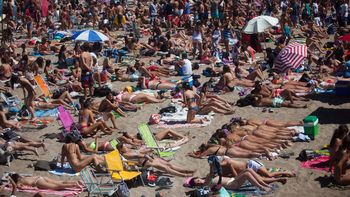 record historico de turistas en mar del plata record historico de turistas en mar del plata