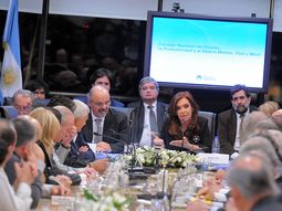 sindicalistas piden 29% de aumento en el inicio del consejo del salario sindicalistas piden 29% de aumento en el inicio del consejo del salario