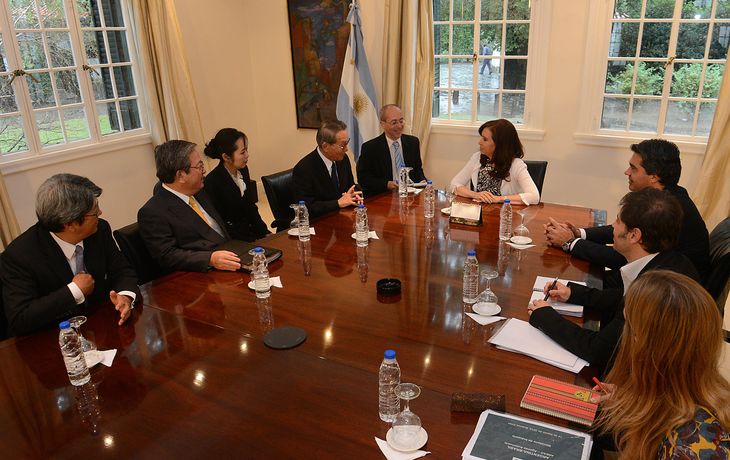Mitsubishi presentó a Cristina sus proyectos de inversión