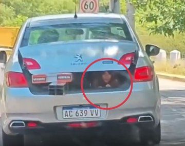 Le suspenderán la licencia de conducir al juez de Catamarca que llevaba a su hija en el baúl del auto