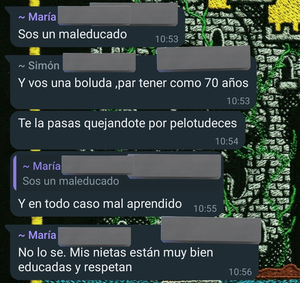 Un sticker de WhatsApp desató una fuerte pelea en el grupo de vecinos y