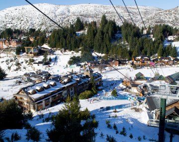 Expectativa en Bariloche por la apertura parcial al turismo del cerro Catedral