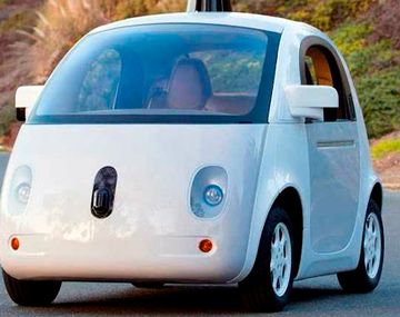 Multa a Google Car por ir demasiado lento