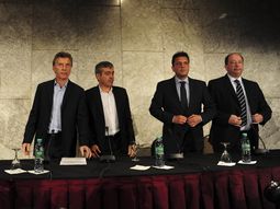 macri con massa y stolbizer: el actual sistema es tramposo y esta agotado macri con massa y stolbizer: el actual sistema es tramposo y esta agotado