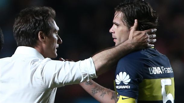 Guillermo confirmó que Gago va a estar en la lista de la Copa Libertadores: afuera Benedetto