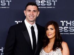 Dibu Martínez llegó a los The Best y habló sobre Scaloni